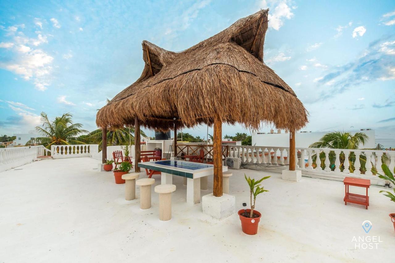 Malecon Beach House In Progreso 1 Block From Beach Extérieur photo