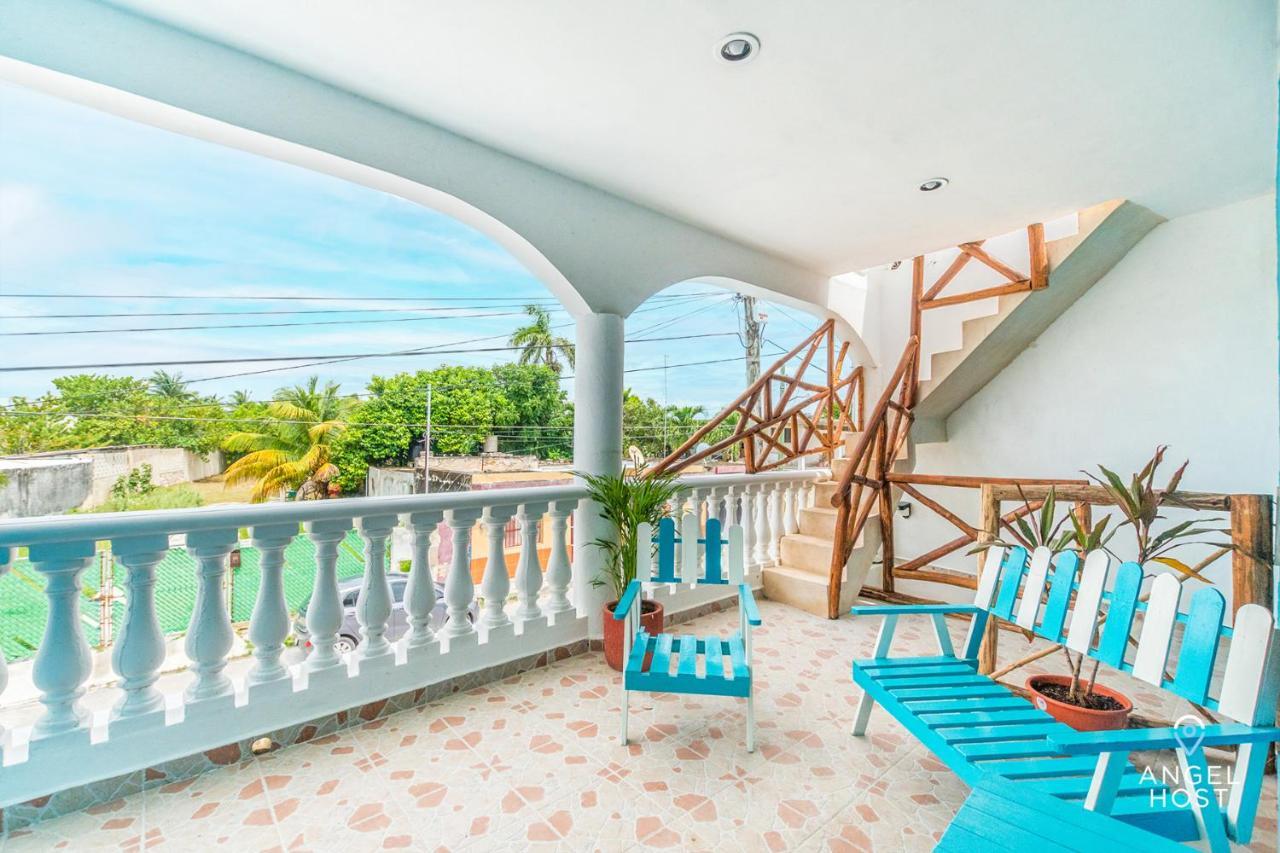 Malecon Beach House In Progreso 1 Block From Beach Extérieur photo
