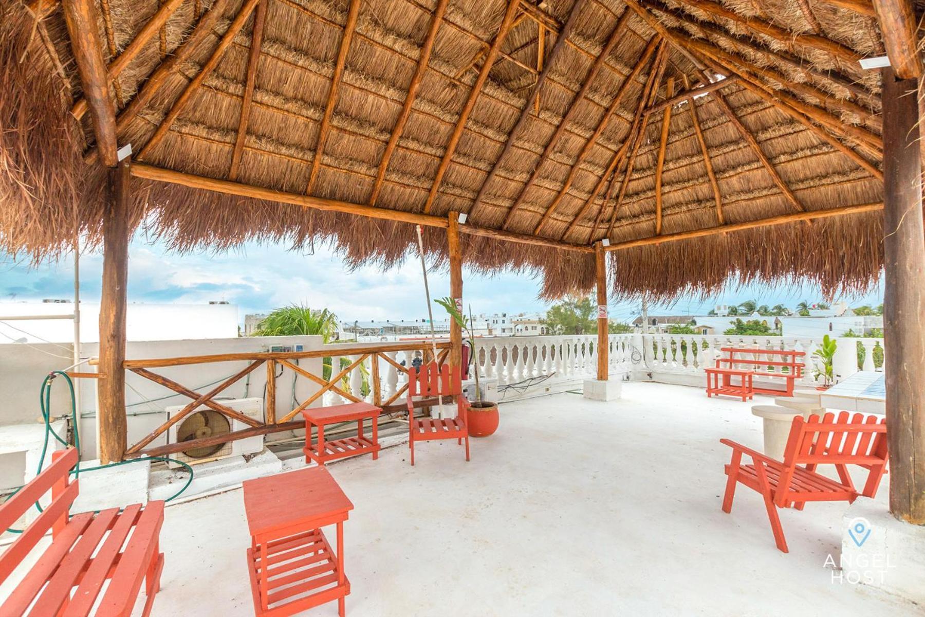 Malecon Beach House In Progreso 1 Block From Beach Extérieur photo